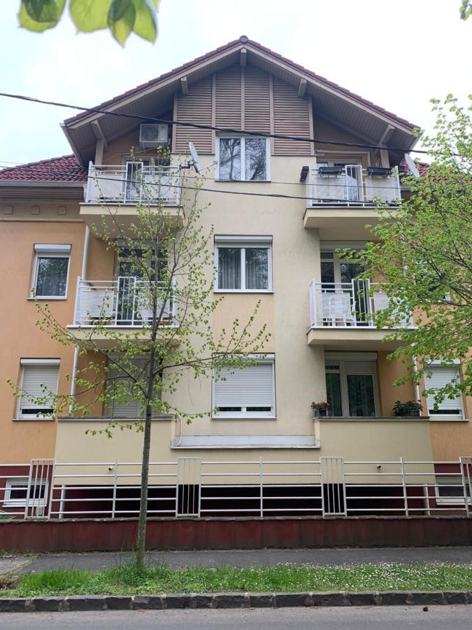 Konig Apartman Хевиз Экстерьер фото
